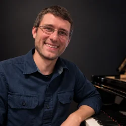 Loren Fishman